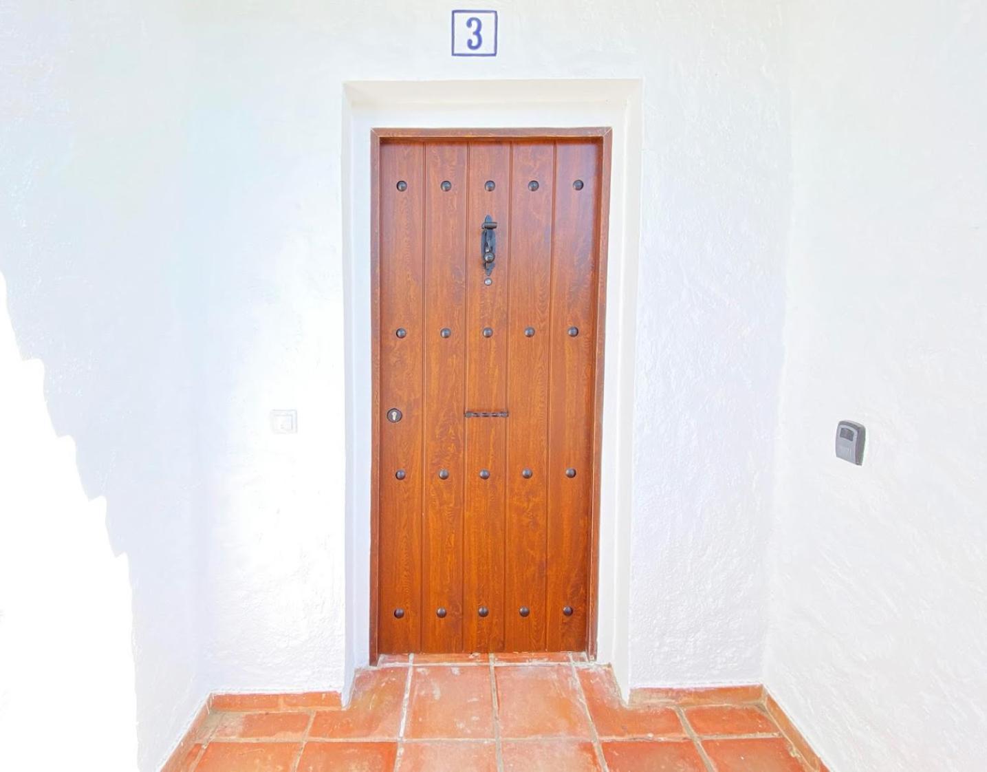 Tarifa Especial, Sin Aglomeraciones En Piscina Y Playa, Cerca De Puerto Banus 埃斯特波纳 外观 照片
