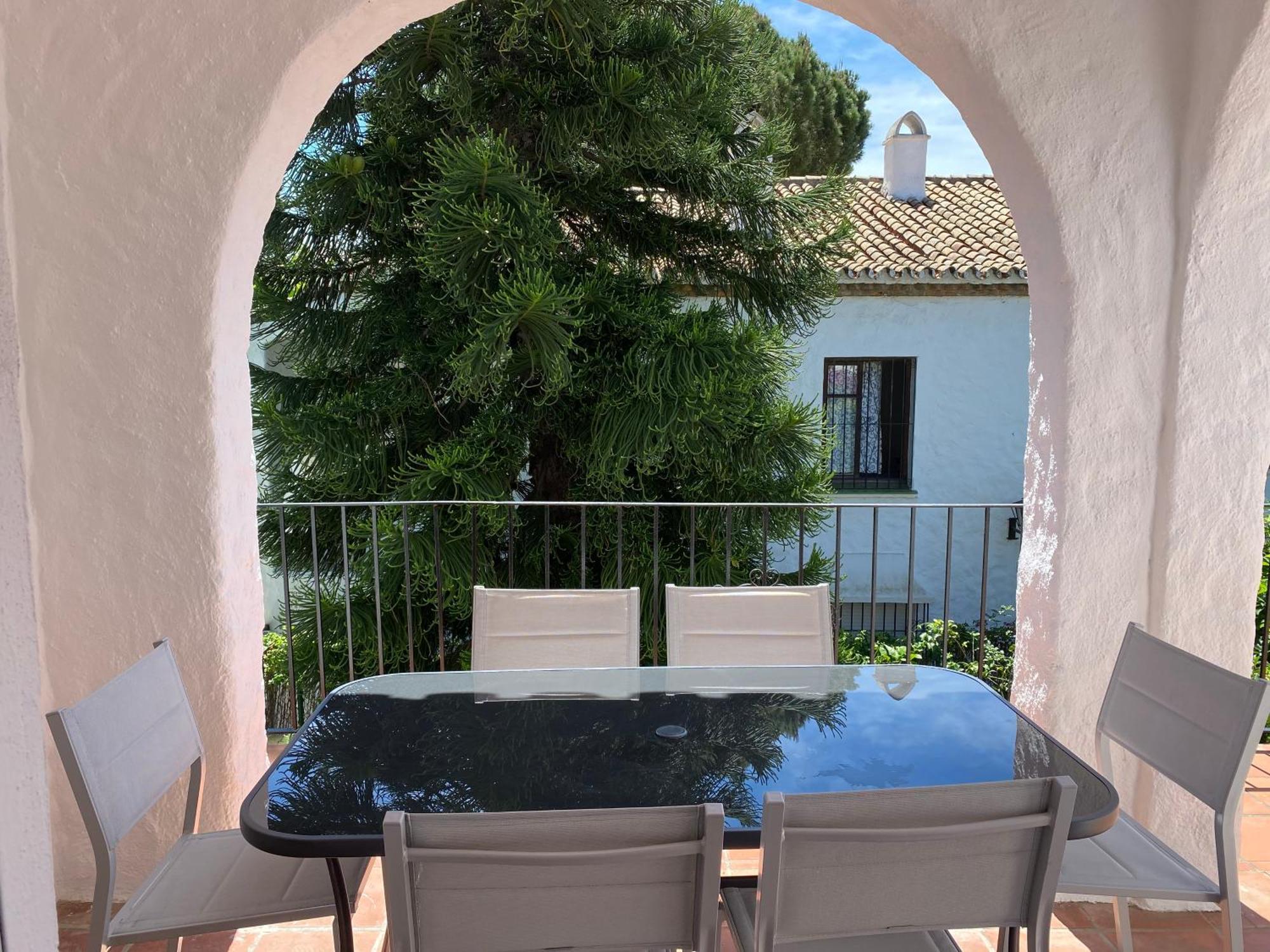 Tarifa Especial, Sin Aglomeraciones En Piscina Y Playa, Cerca De Puerto Banus 埃斯特波纳 外观 照片